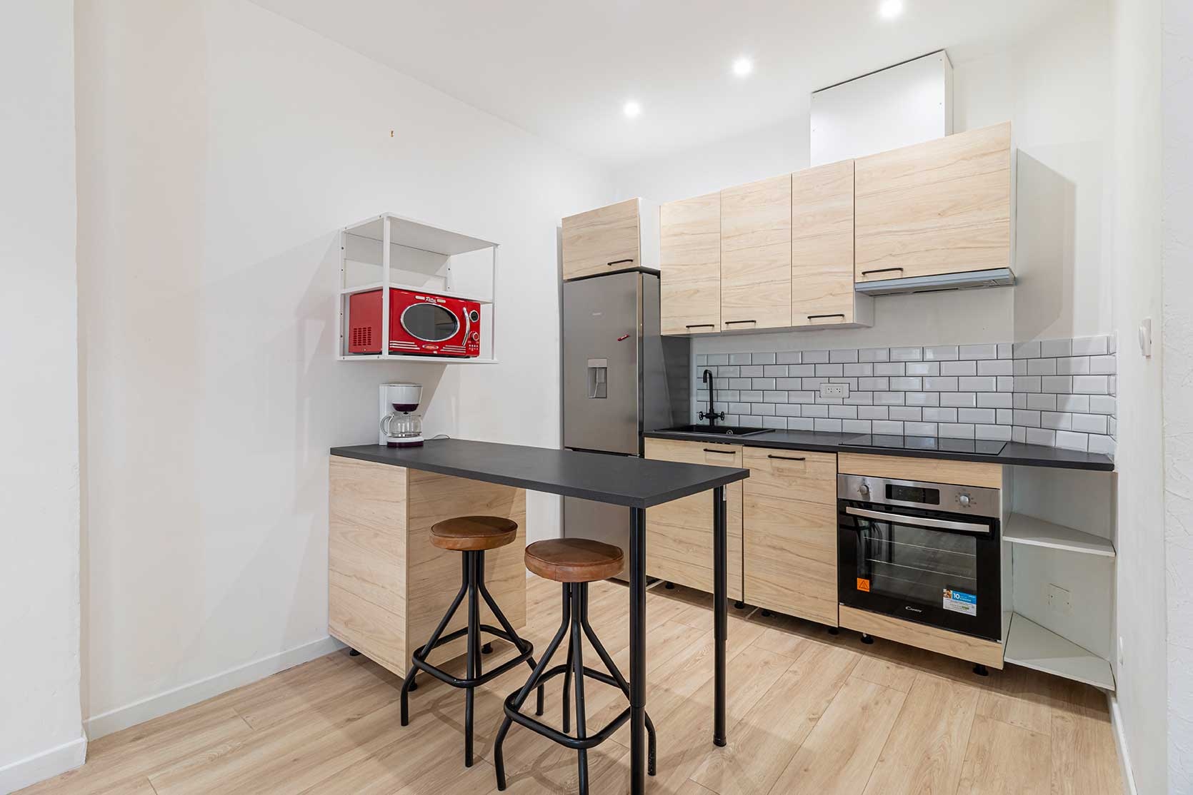 1 Chambre Chambres, ,1 Salle de bainsSalle de bain,Appartement,Localisation,1015