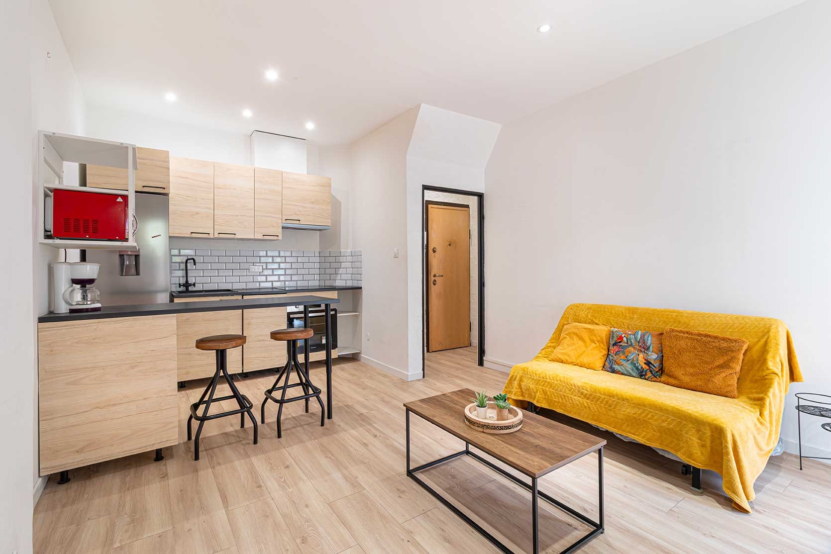 1 Chambre Chambres, ,1 Salle de bainsSalle de bain,Appartement,Localisation,1015