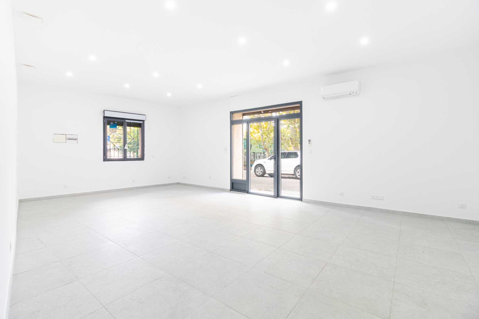 Bail commercial,Location,1022