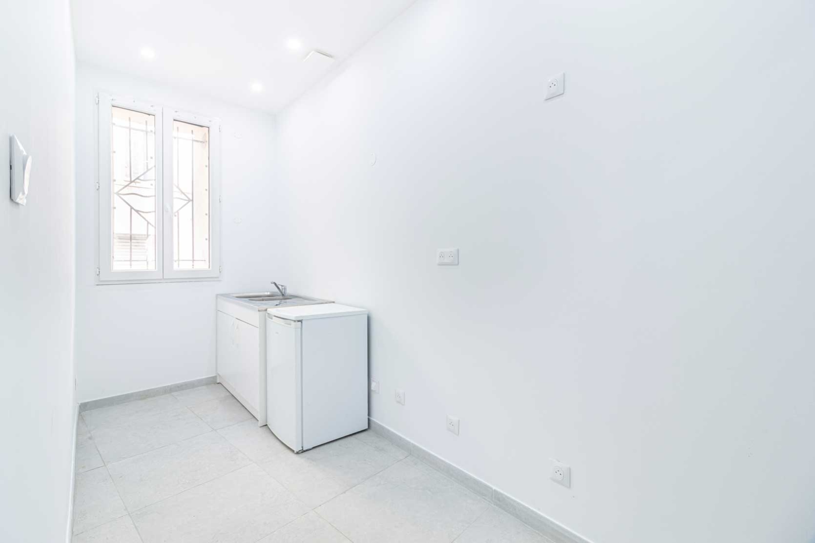 Bail commercial,Location,1022