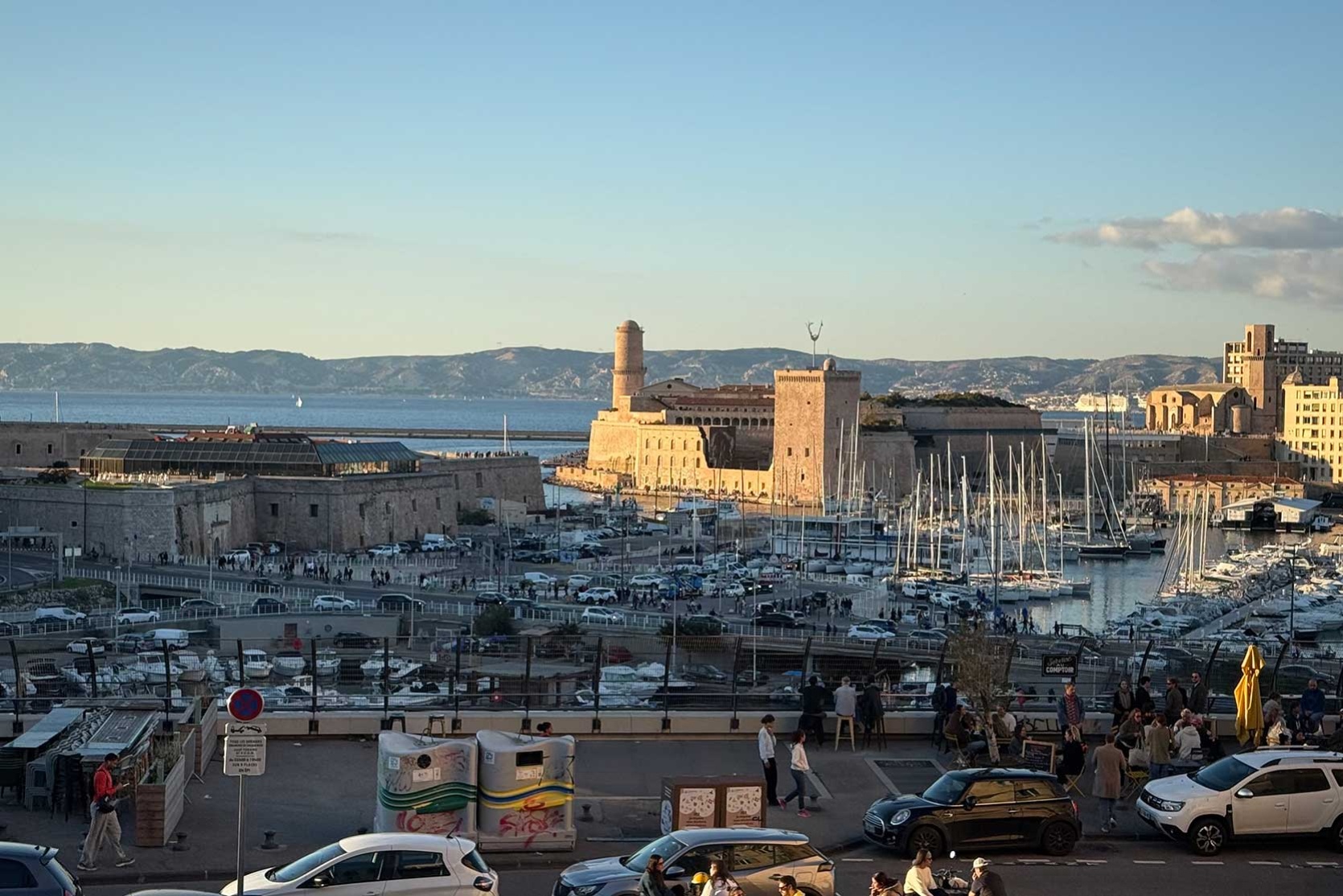 Bail commercial,Location,1025