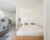 Studio,Location,1033