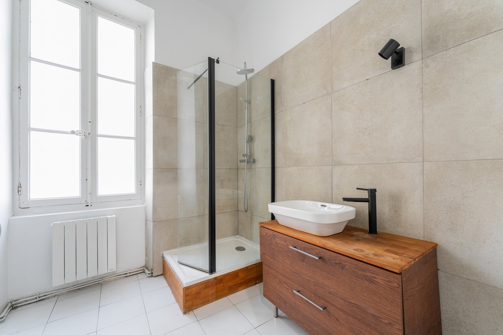 2 Chambres Chambres, ,1 Salle de bainsSalle de bain,Appartement,Location,1035