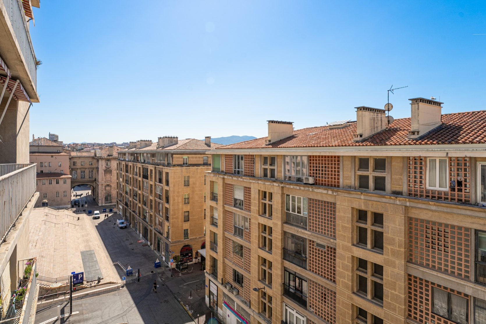 1 Chambre Chambres, ,1 Salle de bainsSalle de bain,Appartement,Location,1036